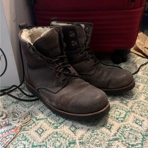 UGG Men’s Brown Insulated Boots